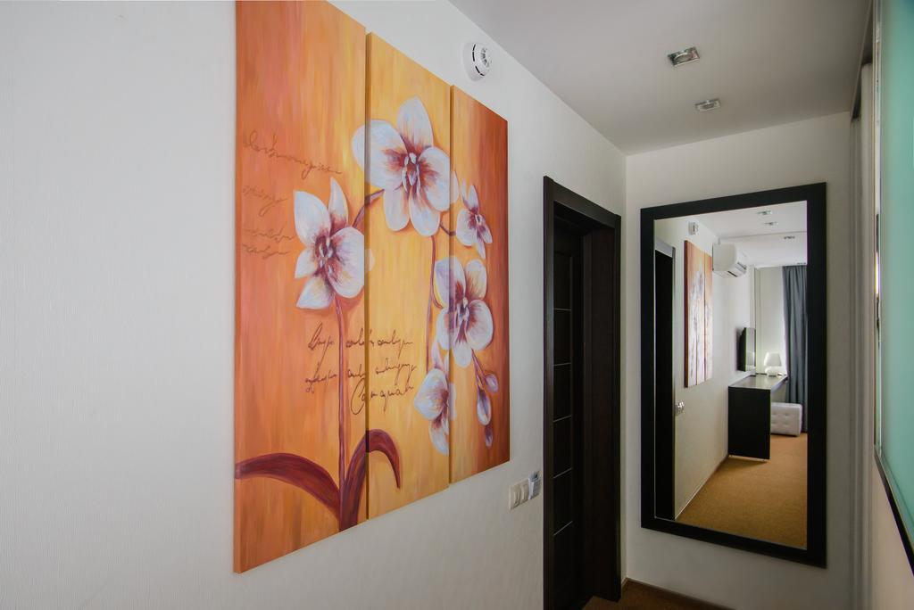 Ahotels Design Style On Tolstogo Novosibirsk Room photo