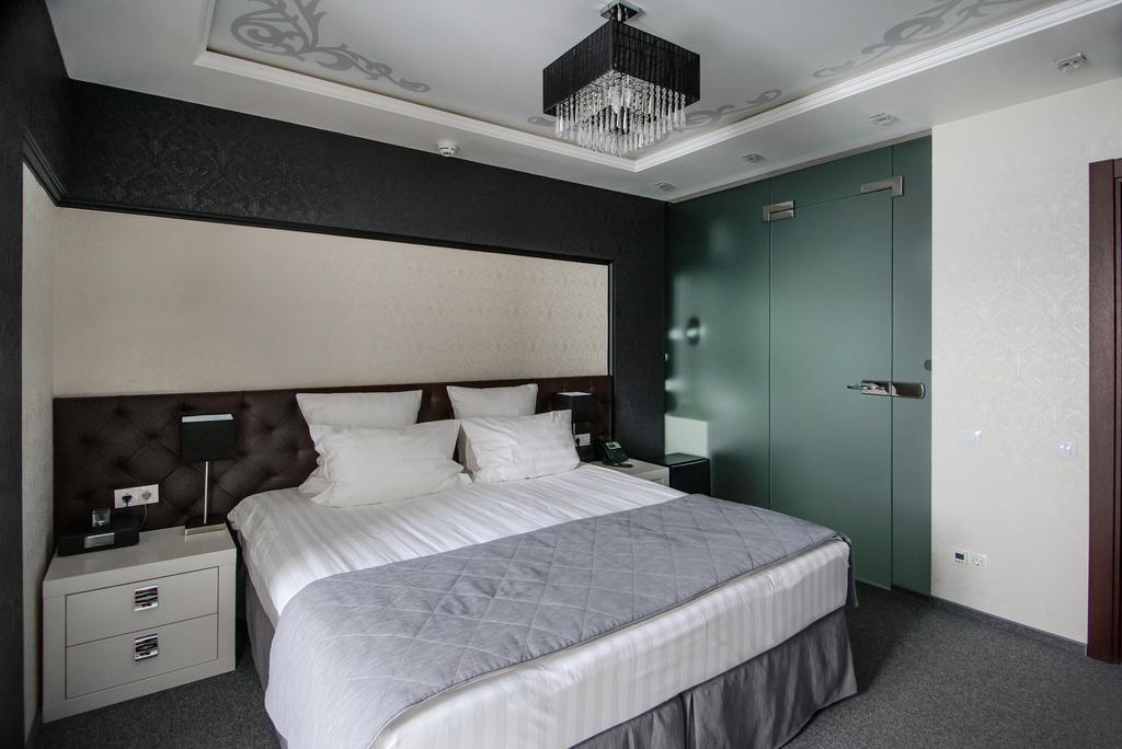 Ahotels Design Style On Tolstogo Novosibirsk Room photo